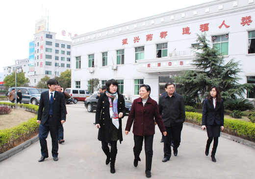 江西省藥監(jiān)局領導到仁和集團調研