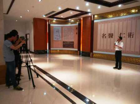 江西電視臺欄目組到仁和集團現場錄制節(jié)目